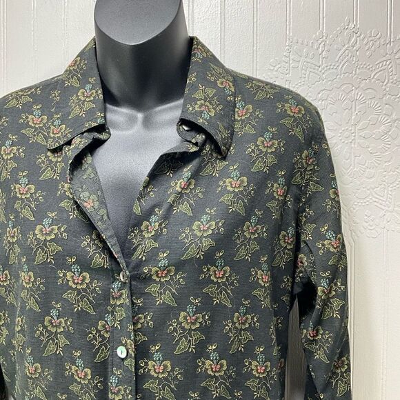 EDDIE BAUER Semi Sheer Blouse - Picture 2 of 5